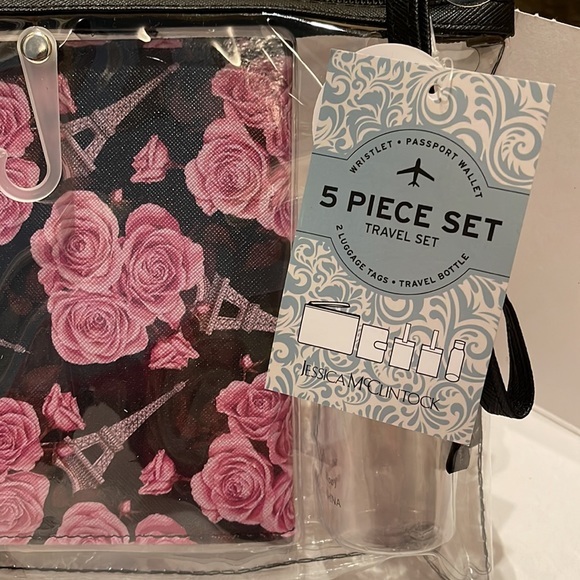 NWT 5 piece pink travel kit - Picture 2 of 7